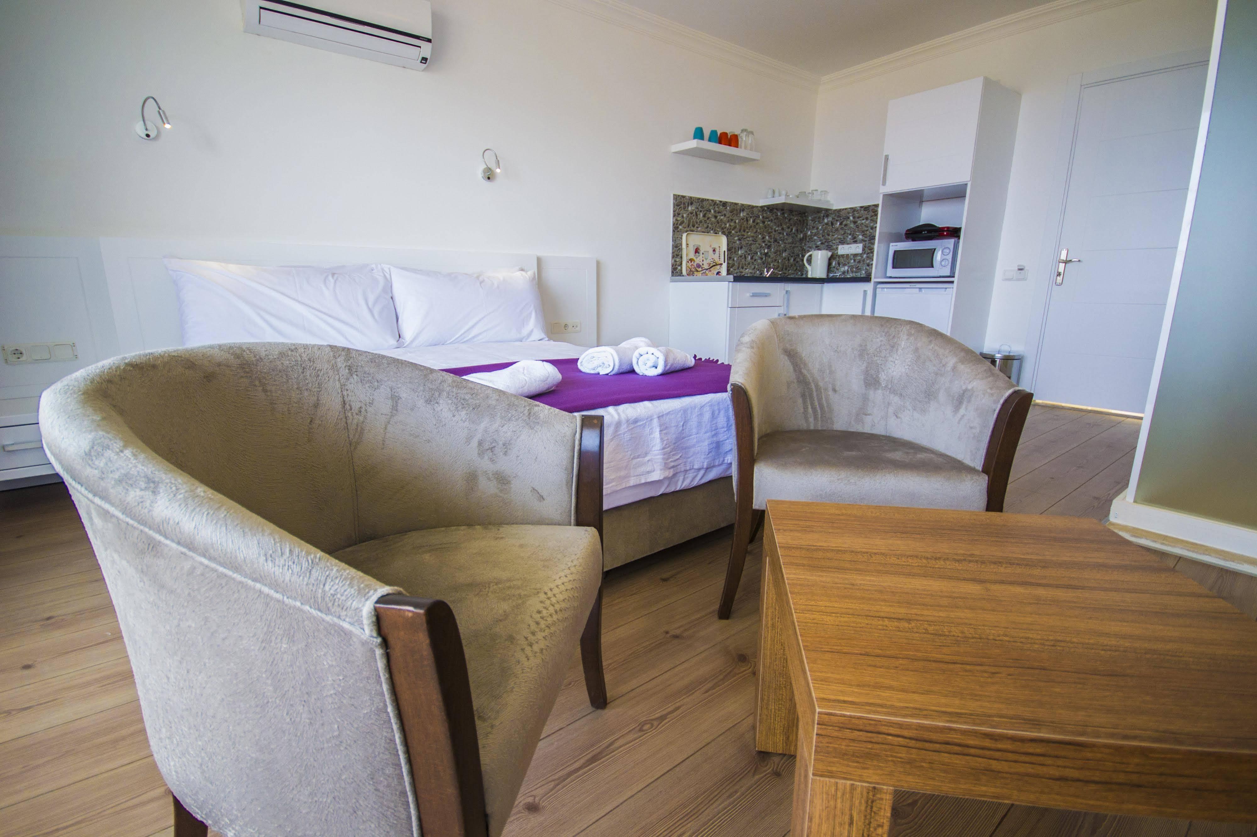 Kelebek Studio Apartments 칼칸 외부 사진