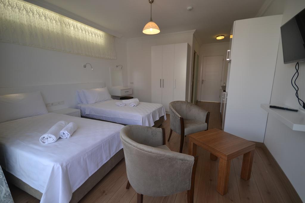 Kelebek Studio Apartments 칼칸 객실 사진